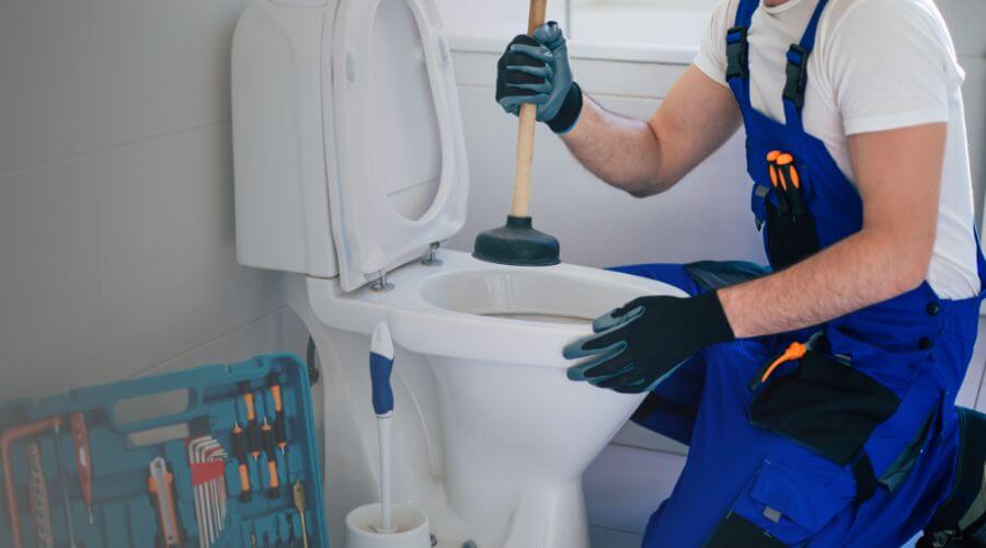 Professional septic pumping service in Clinton, OK